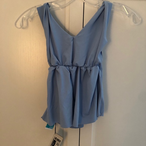 NWT! Submarine Blue Twist Front Top, Size 8/10 - Picture 6 of 9